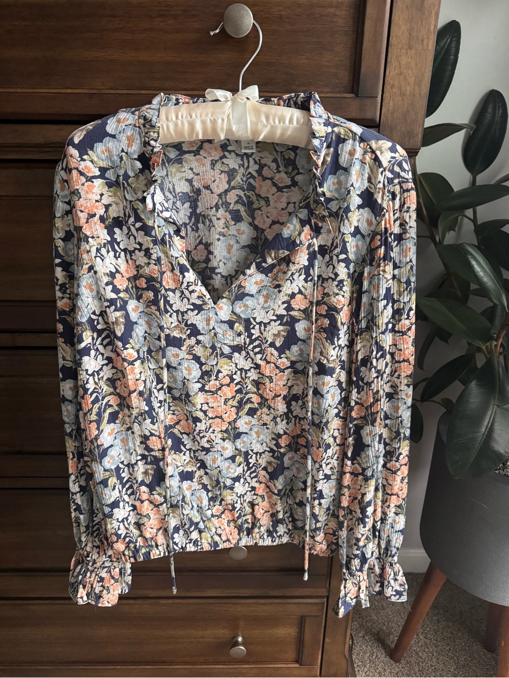 CeCe Navy Floral V-Neck Long Sleeve Blouse with Peach Accents